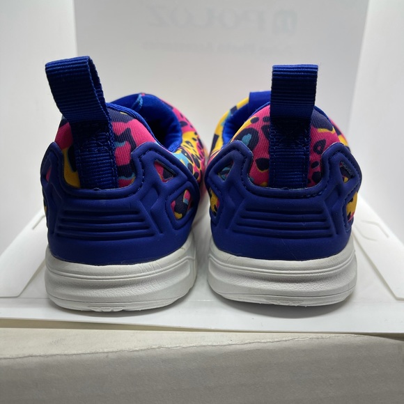 Adidas Shoes for kids - Picture 5 of 7